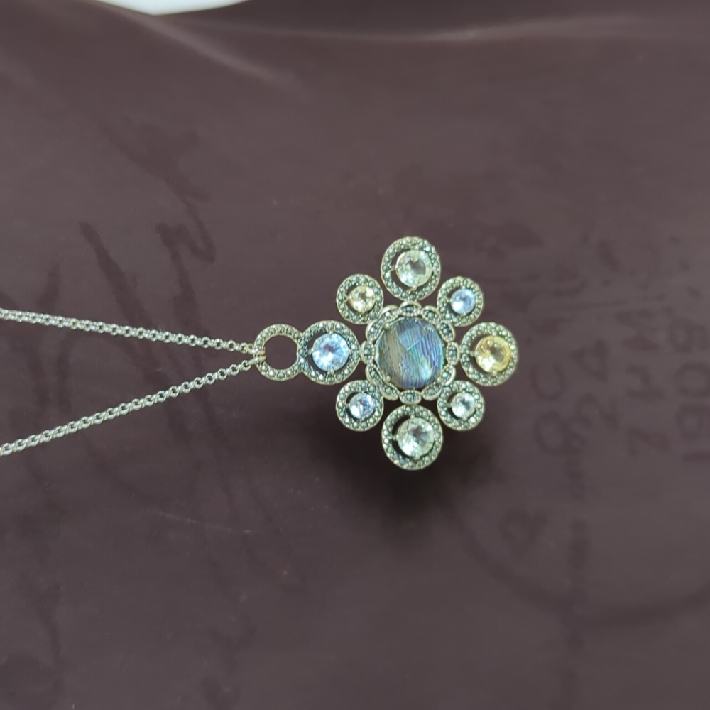 925 Silver necklace with pendant